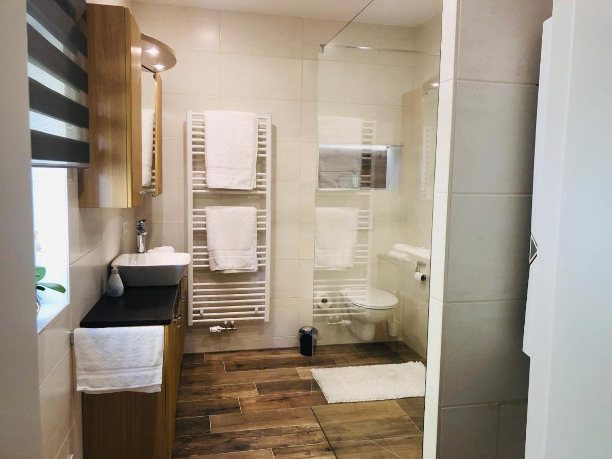 Auszeit Apartment Bitterfeld-Wolfen Ngoại thất bức ảnh